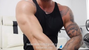 Gloved Up Daddy chaturbate ballard_